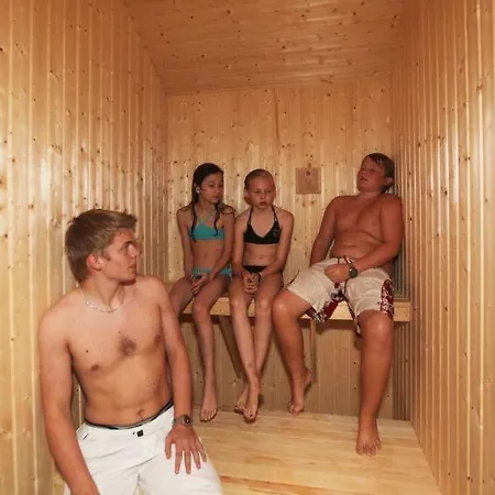 Sleeps 18 Pool Wifi Дом отдыха Tisvilde